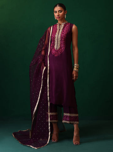 Zainab Chottani Amyra Online Shopping